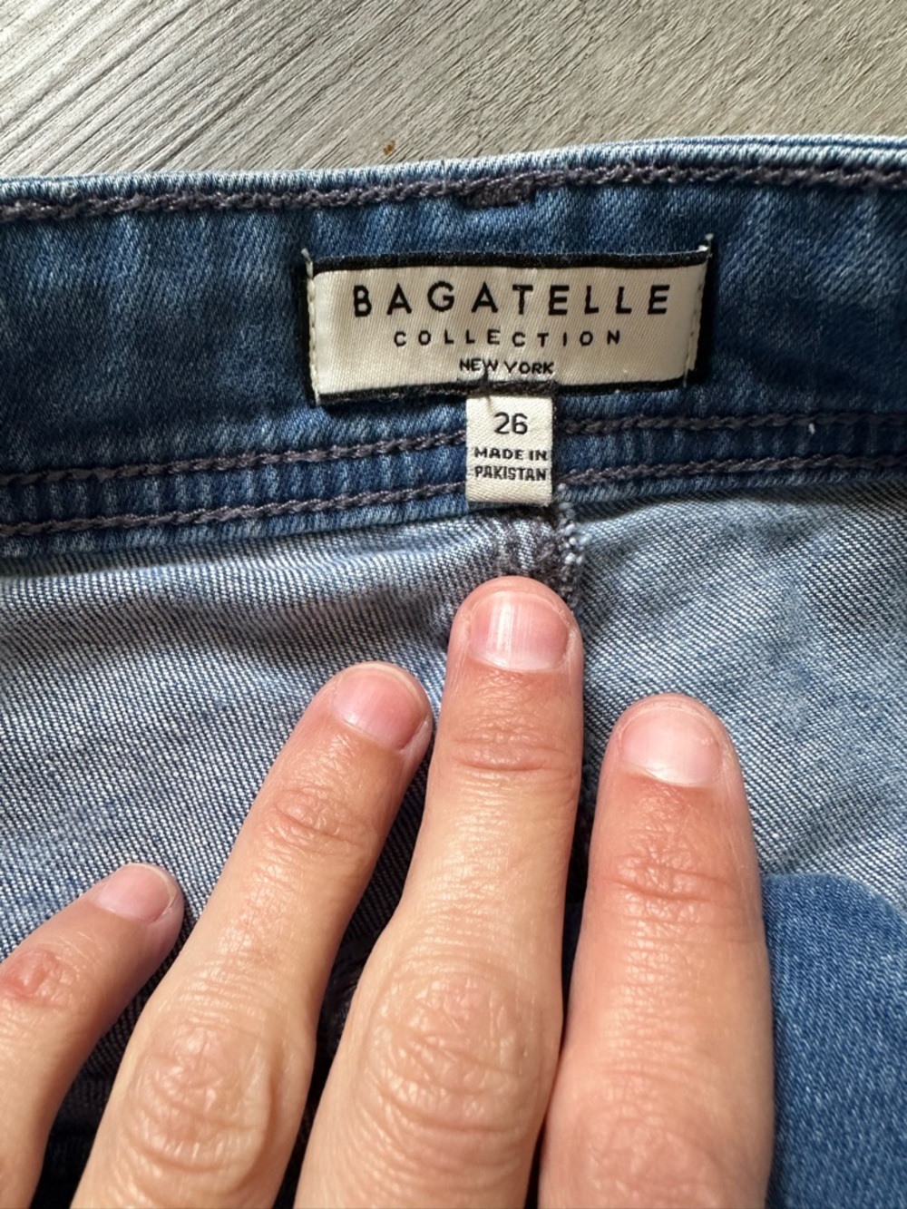 Bagatelle Floral Print High Waist Cropped Jeans - Picture 3 of 8